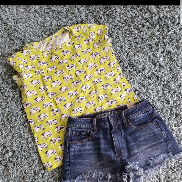 Crown & Ivy t shirt size M - Picture 3 of 4